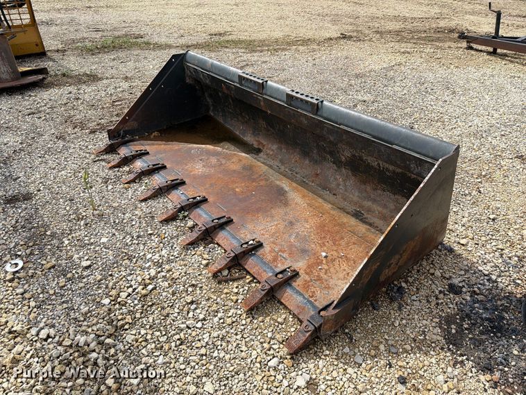 image for item NA9476 Bobcat 86 Severe Duty skid steer bucket