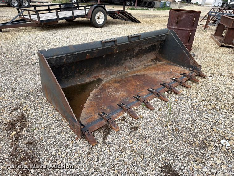 image for item NA9476 Bobcat 86 Severe Duty skid steer bucket