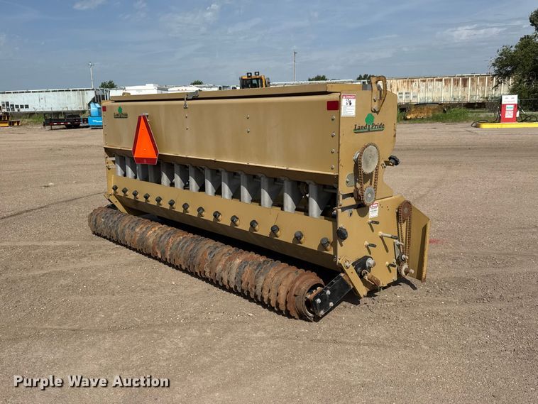 image for item NJ9183 2006 Land Pride PSN2096 seeder