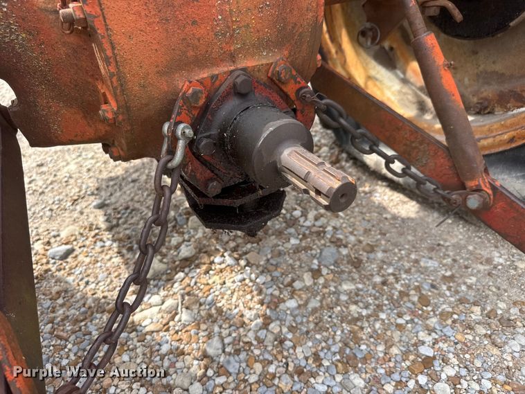 image for item NJ9209 Ford 8N tractor