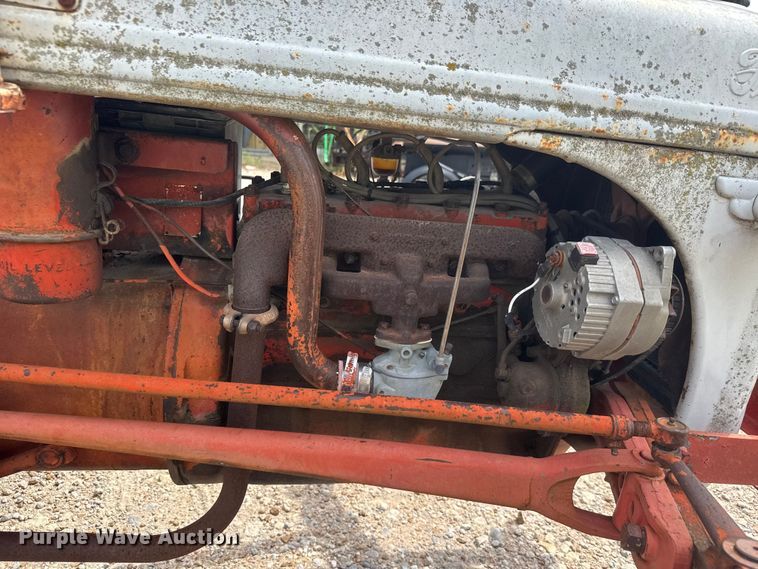 image for item NJ9209 Ford 8N tractor