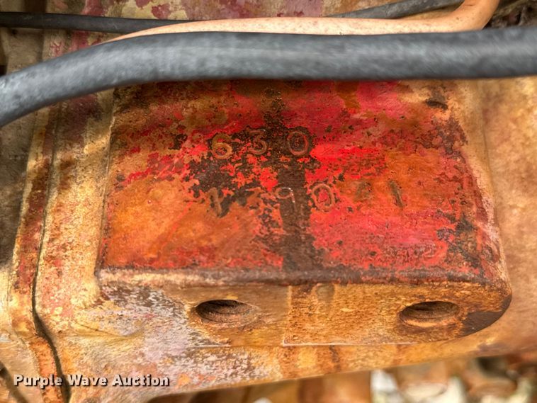 image for item NJ9210 Ford 630 tractor