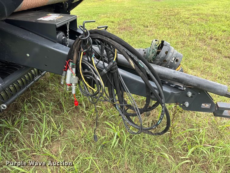 image for item NJ9212 2019 Kubota BV4180 round baler