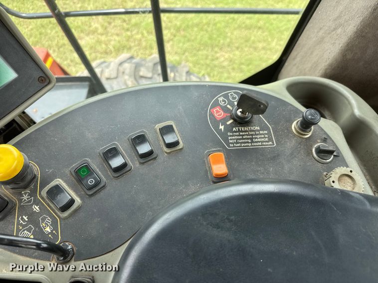 image for item NJ9214 2006 Case IH WDX1902 swather / windrower