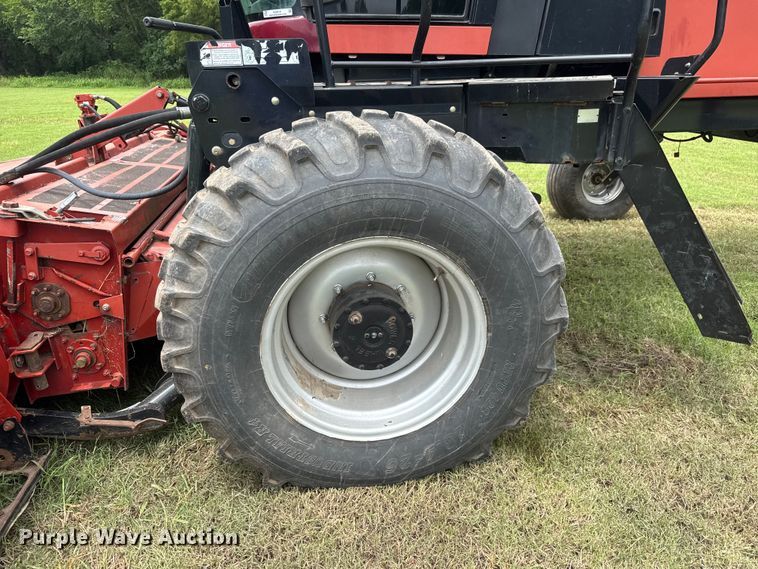 image for item NJ9214 2006 Case IH WDX1902 swather / windrower