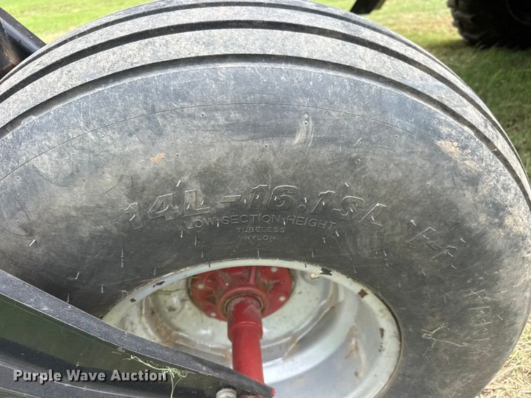 image for item NJ9214 2006 Case IH WDX1902 swather / windrower