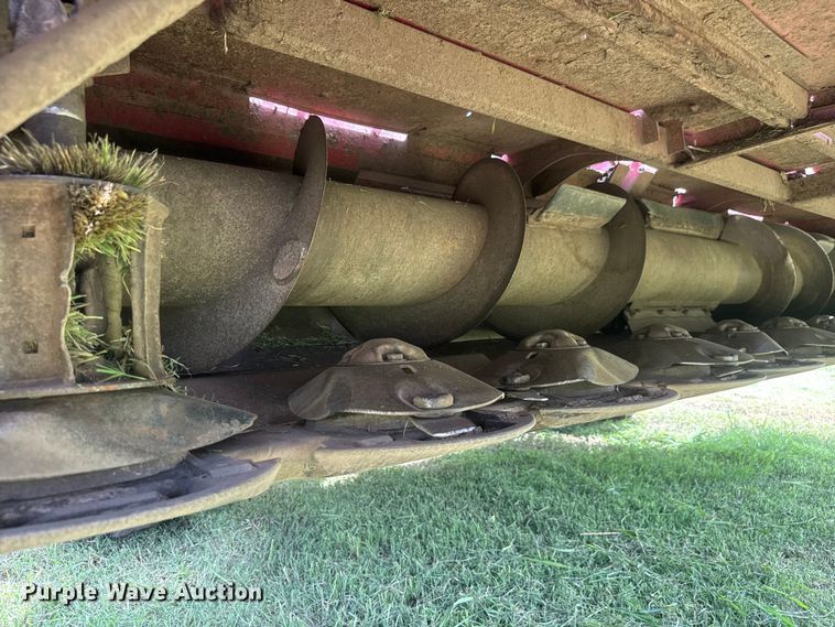 image for item NJ9214 2006 Case IH WDX1902 swather / windrower