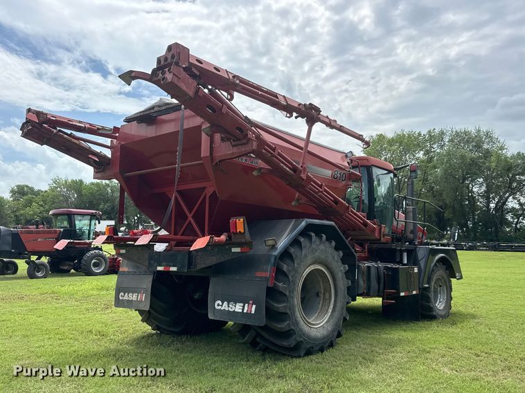 image for item NJ9215 Case IH 4520 Titan spreader