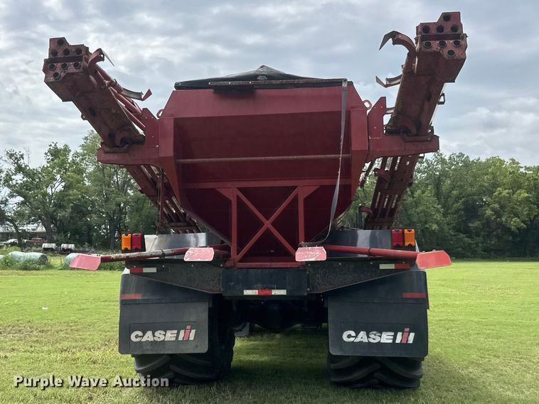 image for item NJ9215 Case IH 4520 Titan spreader