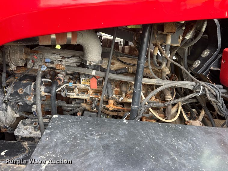 image for item NJ9215 Case IH 4520 Titan spreader