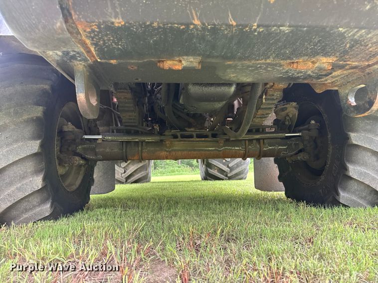 image for item NJ9215 Case IH 4520 Titan spreader