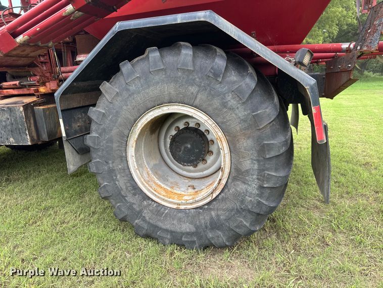 image for item NJ9215 Case IH 4520 Titan spreader
