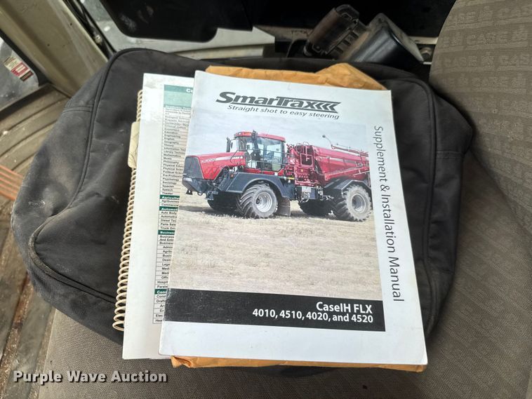 image for item NJ9215 Case IH 4520 Titan spreader