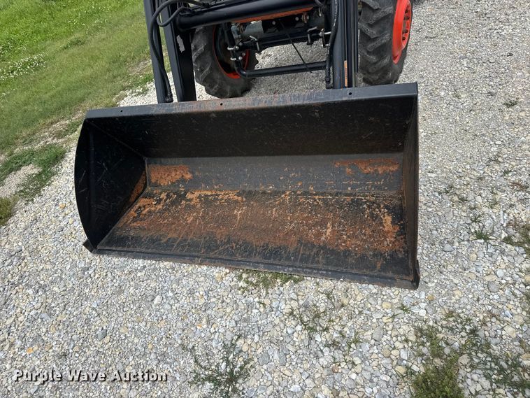 image for item NJ9217 Kubota L295DT MFWD tractor