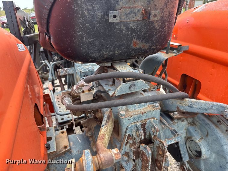 image for item NJ9217 Kubota L295DT MFWD tractor
