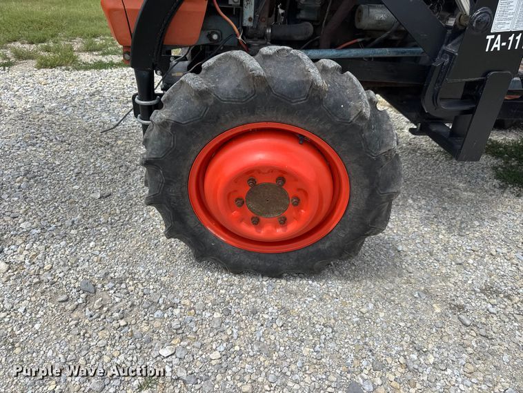 image for item NJ9217 Kubota L295DT MFWD tractor