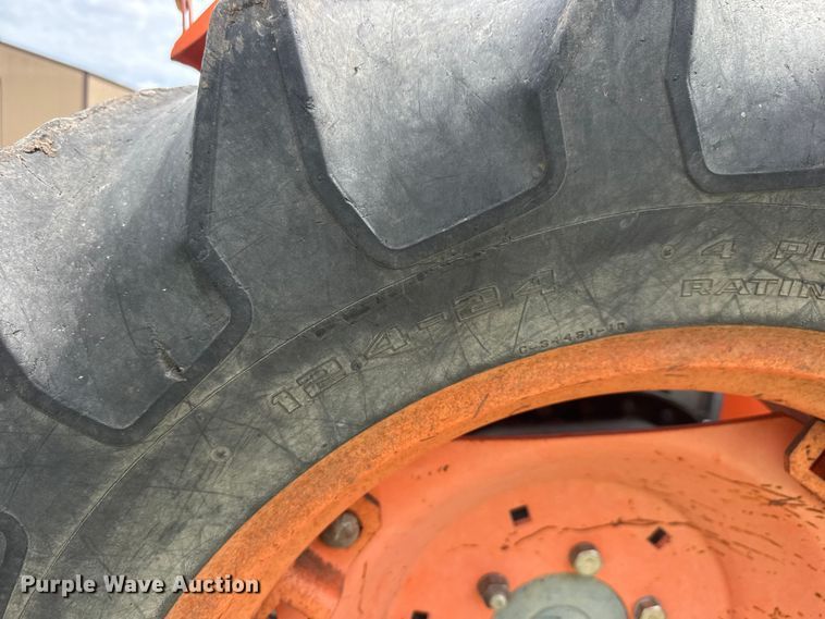 image for item NJ9217 Kubota L295DT MFWD tractor