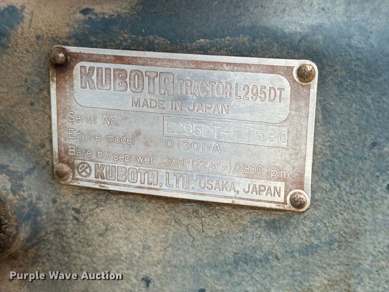 image for item NJ9217 Kubota L295DT MFWD tractor