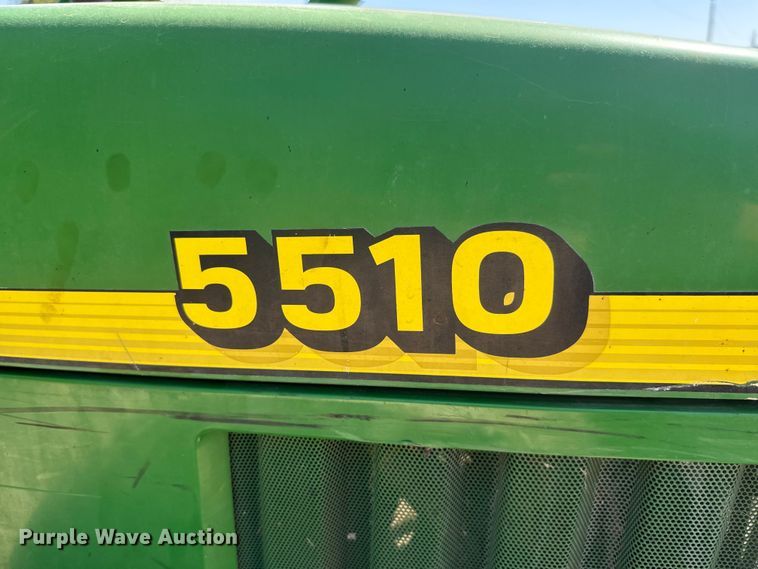 image for item NJ9231 1999 John Deere 5510 MFWD tractor