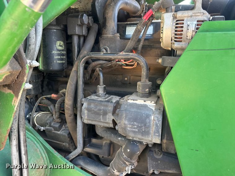 image for item NJ9231 1999 John Deere 5510 MFWD tractor