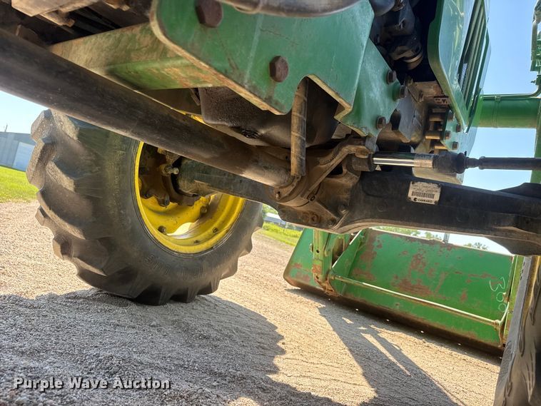 image for item NJ9231 1999 John Deere 5510 MFWD tractor