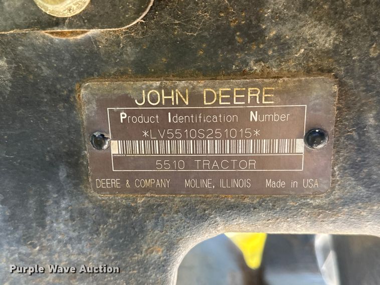 image for item NJ9231 1999 John Deere 5510 MFWD tractor
