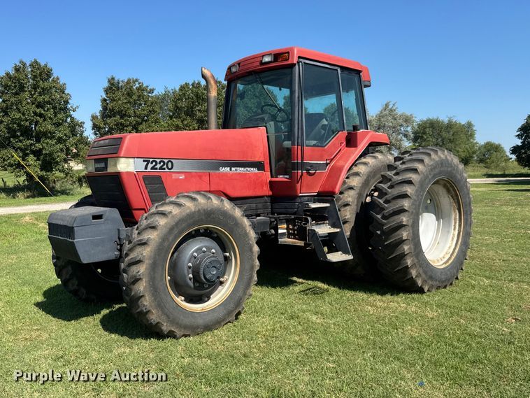 image for item NJ9232 Case IH 7220 MFWD tractor