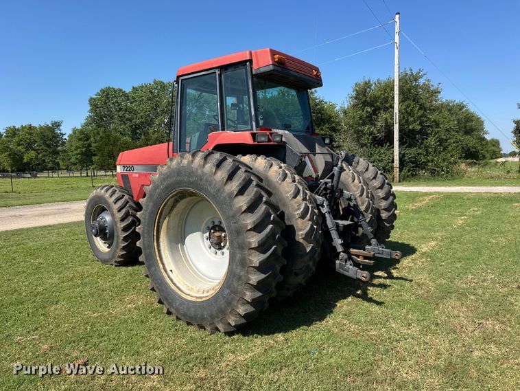 image for item NJ9232 Case IH 7220 MFWD tractor
