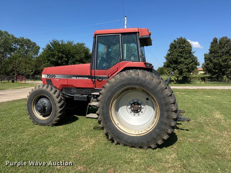 image for item NJ9232 Case IH 7220 MFWD tractor