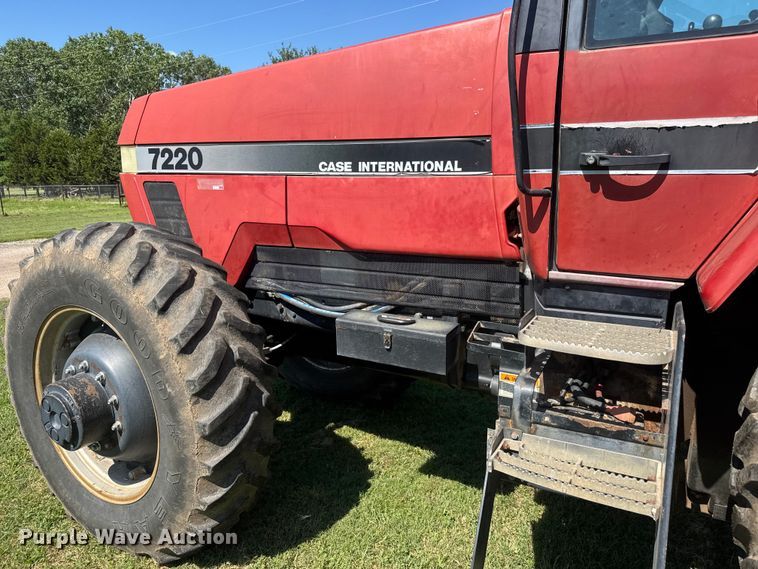 image for item NJ9232 Case IH 7220 MFWD tractor
