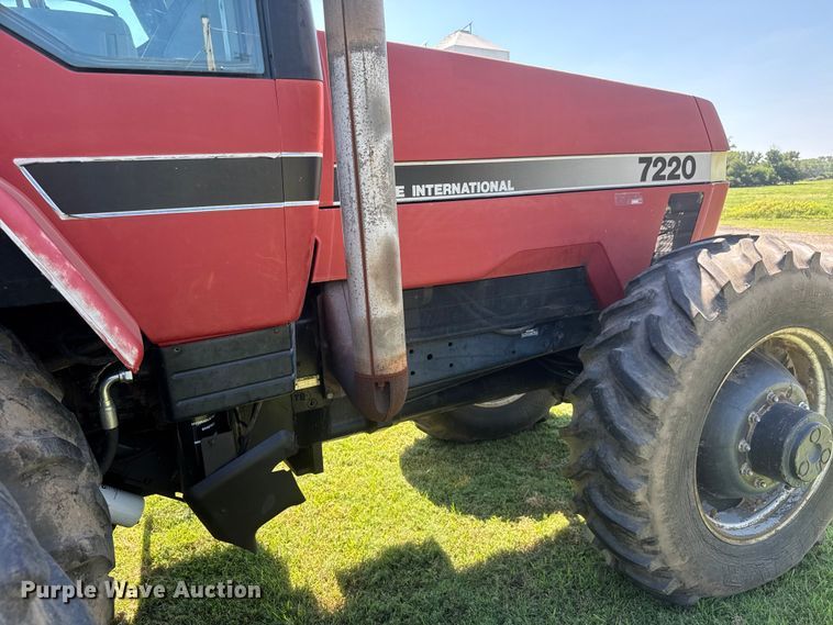 image for item NJ9232 Case IH 7220 MFWD tractor