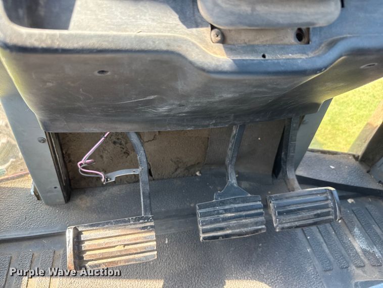 image for item NJ9232 Case IH 7220 MFWD tractor