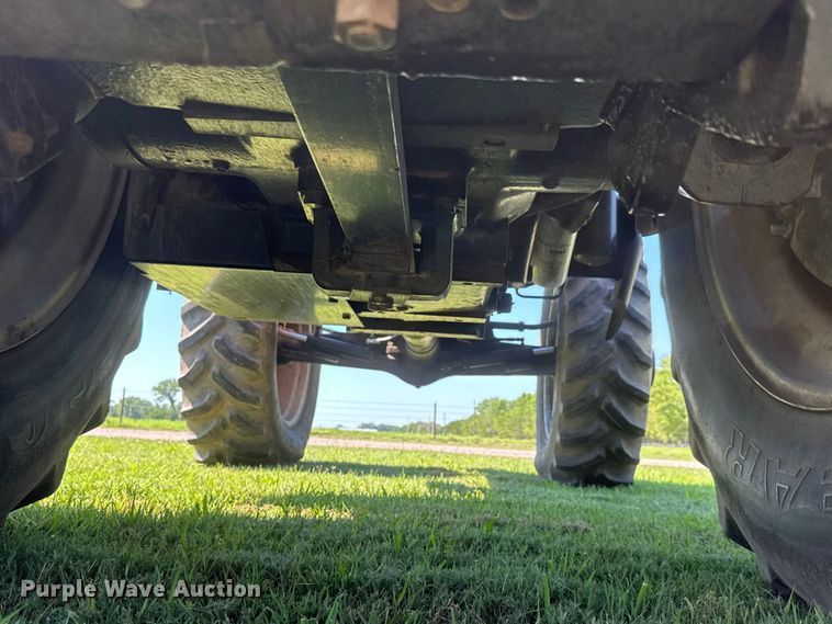 image for item NJ9232 Case IH 7220 MFWD tractor