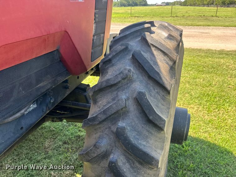 image for item NJ9232 Case IH 7220 MFWD tractor