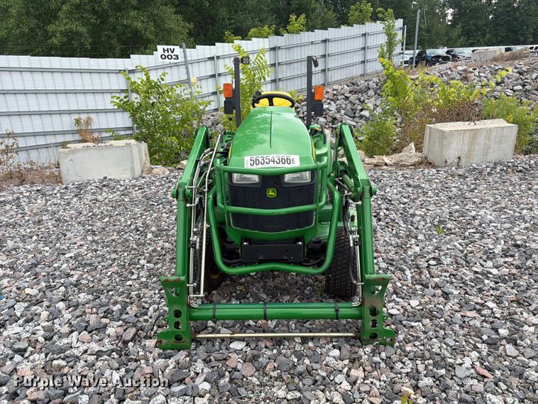 image for item YA3913 2014 John Deere 1023E MFWD tractor