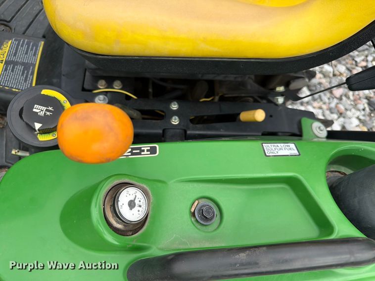 image for item YA3913 2014 John Deere 1023E MFWD tractor