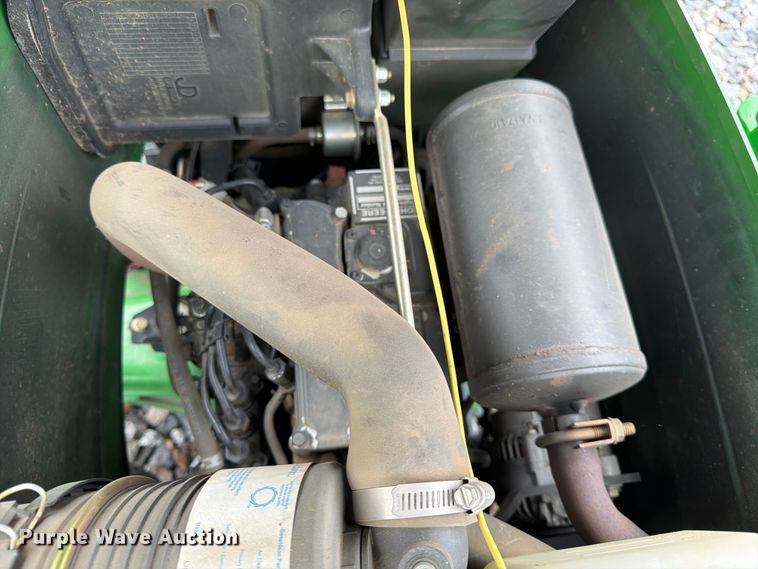 image for item YA3913 2014 John Deere 1023E MFWD tractor