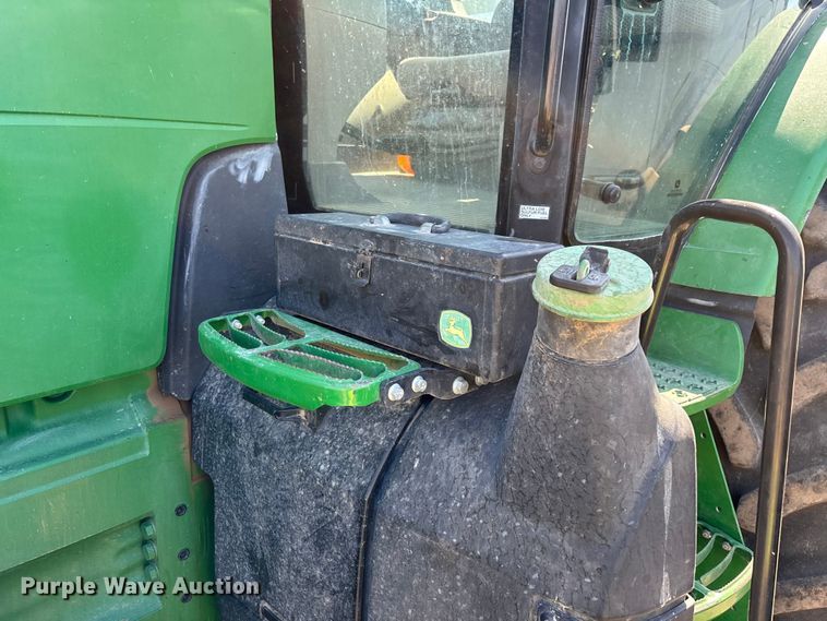image for item YA3933 2019 John Deere 8270R MFWD tractor