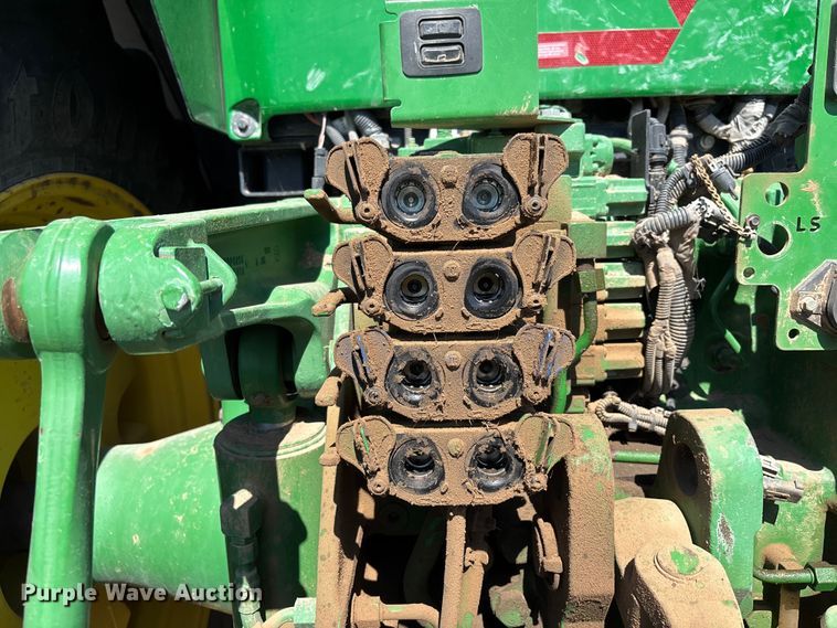 image for item YA3933 2019 John Deere 8270R MFWD tractor