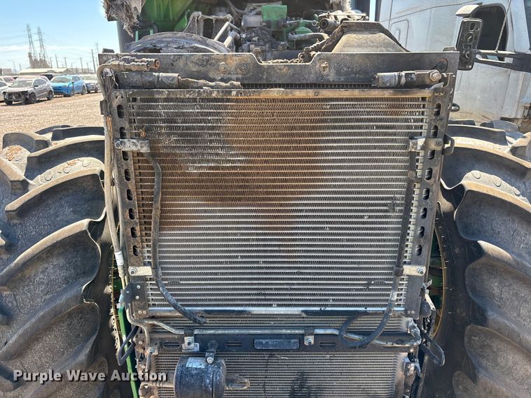 image for item YA3933 2019 John Deere 8270R MFWD tractor