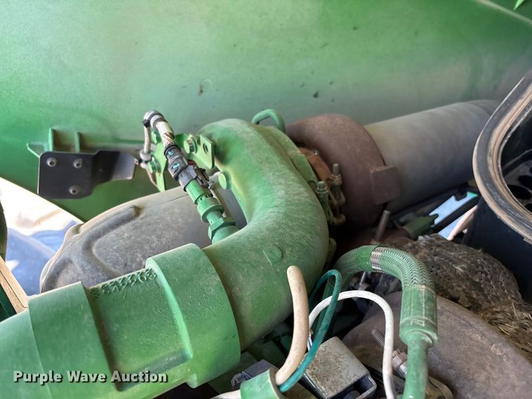 image for item YA3933 2019 John Deere 8270R MFWD tractor