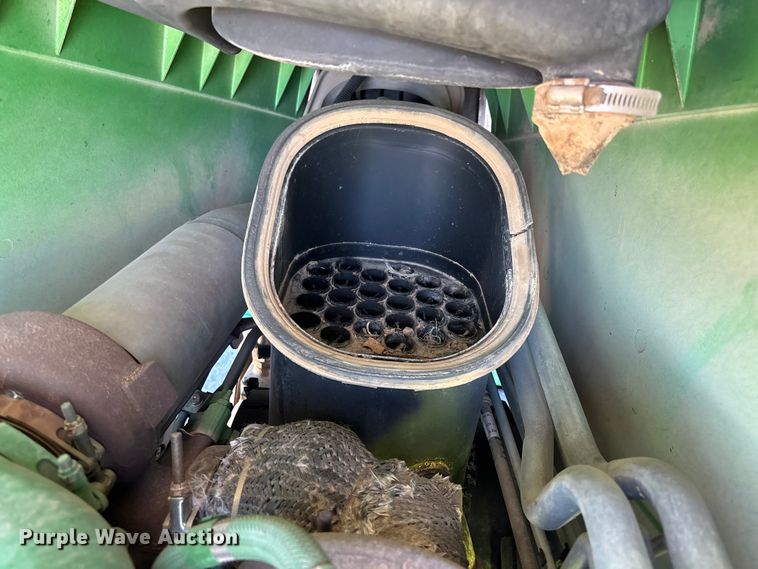 image for item YA3933 2019 John Deere 8270R MFWD tractor