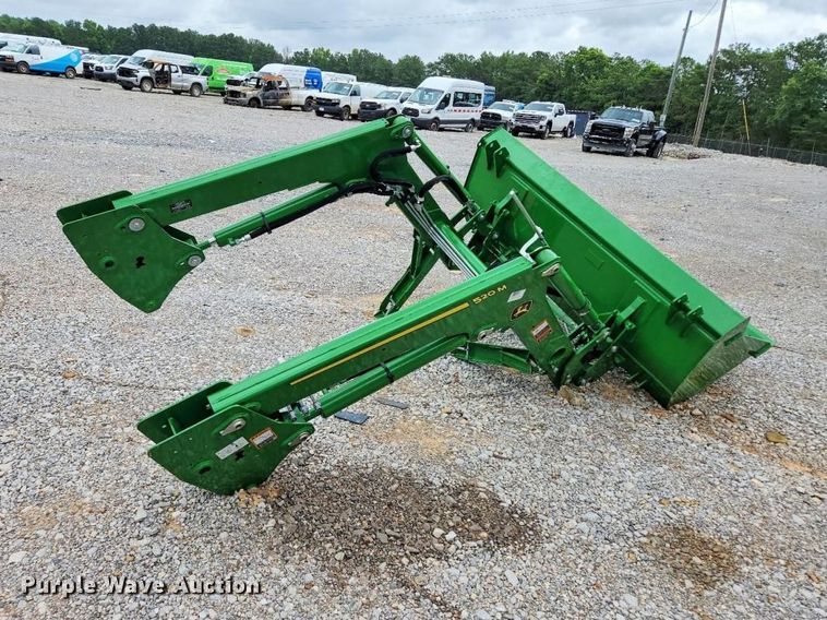 image for item YA4072 2024 John Deere 520M loader