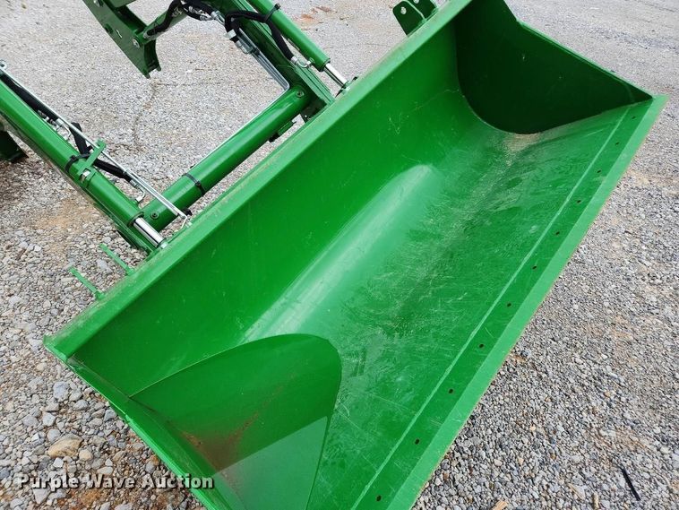 image for item YA4072 2024 John Deere 520M loader
