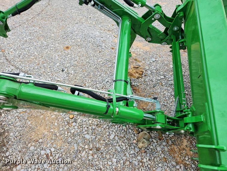 image for item YA4072 2024 John Deere 520M loader