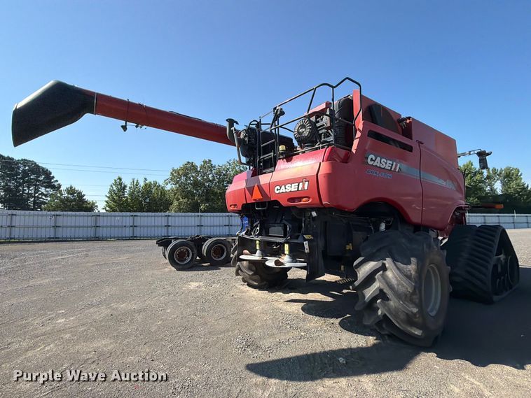 image for item YA4098 2017 Case IH 9240 Axial-Flow RWA combine