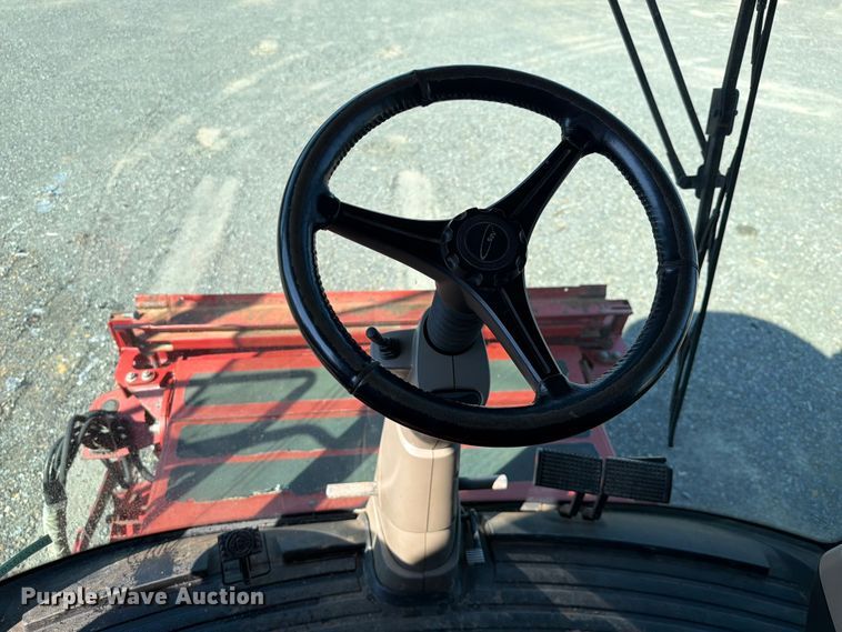image for item YA4098 2017 Case IH 9240 Axial-Flow RWA combine