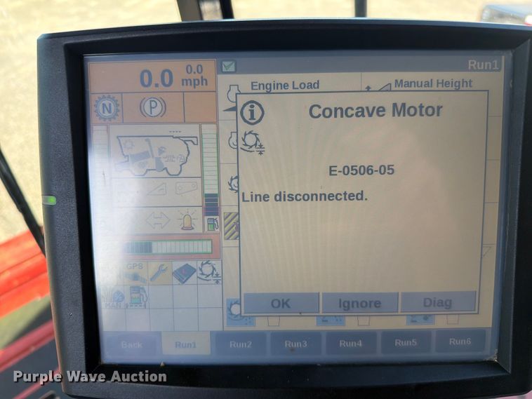 image for item YA4098 2017 Case IH 9240 Axial-Flow RWA combine