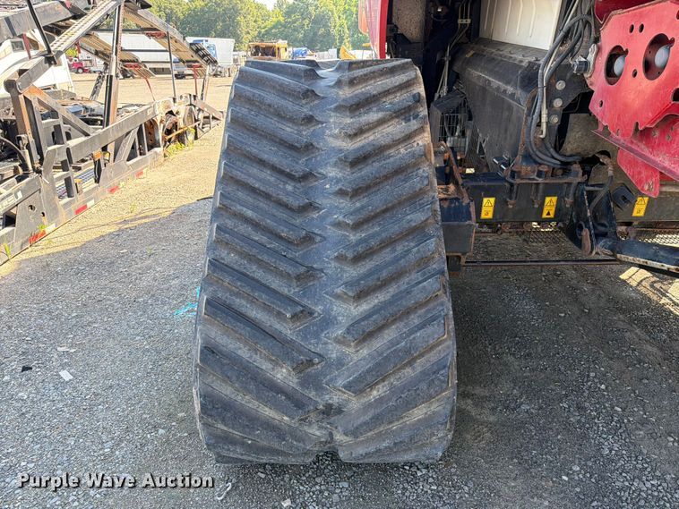 image for item YA4098 2017 Case IH 9240 Axial-Flow RWA combine