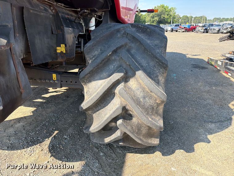 image for item YA4098 2017 Case IH 9240 Axial-Flow RWA combine
